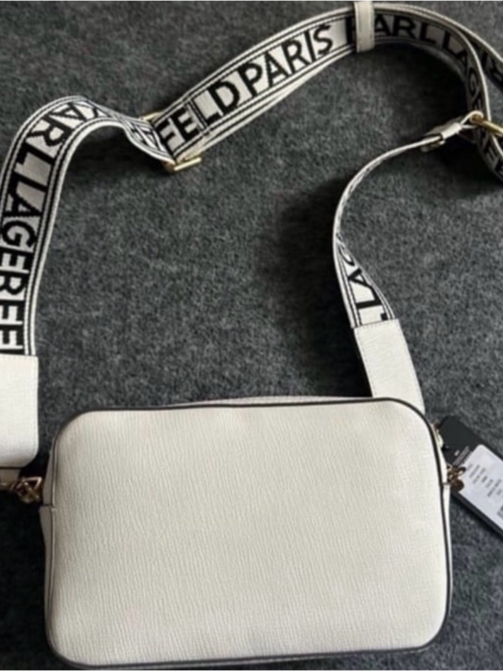 Karl Lagerfeld White Crossbody Bag with Gold KARL Logo and Branded Strap (NWT) - Picture 2 of 5